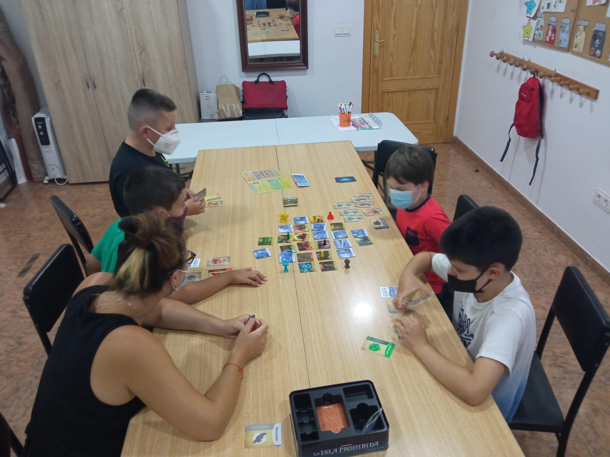 tarde de juegos